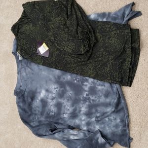 Women tops 2XL 1free 🚨